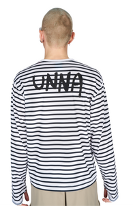 Men’s striped long sleeve Running T-Shirt in White and Navy, featuring raglan sleeves with thumbholes. It has a water-based sublimation-printed stripe pattern and is made from quick-drying, post-consumer recycled polyester with 4-way stretch for flexibility, ventilation, and breathability. A bold, hand-drawn UNNA text on the back.